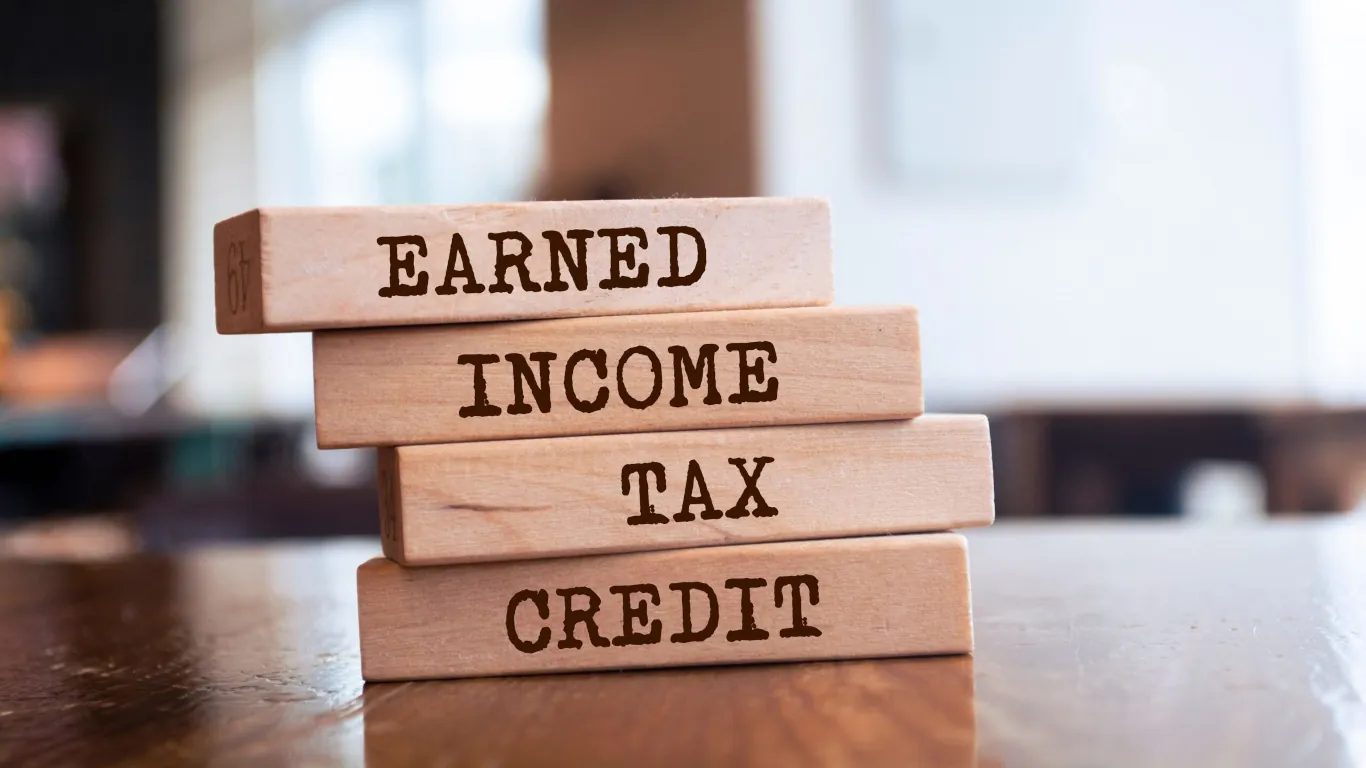claiming earned income tax credit